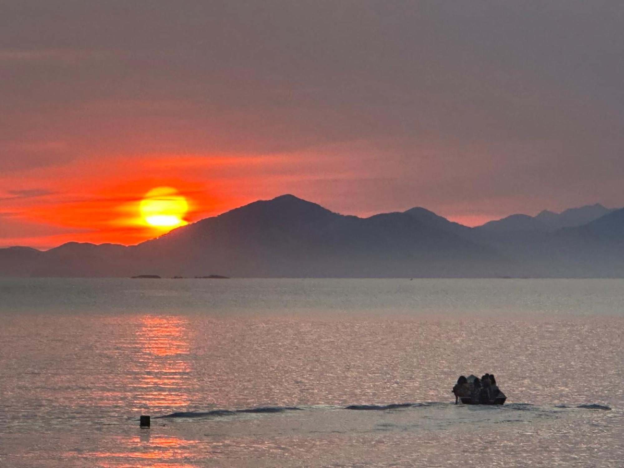 Deck Da Villa Pousada Ubatuba Dış mekan fotoğraf